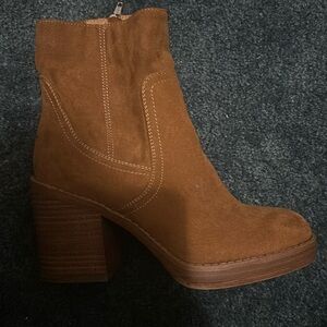 Cute fall ankle booties